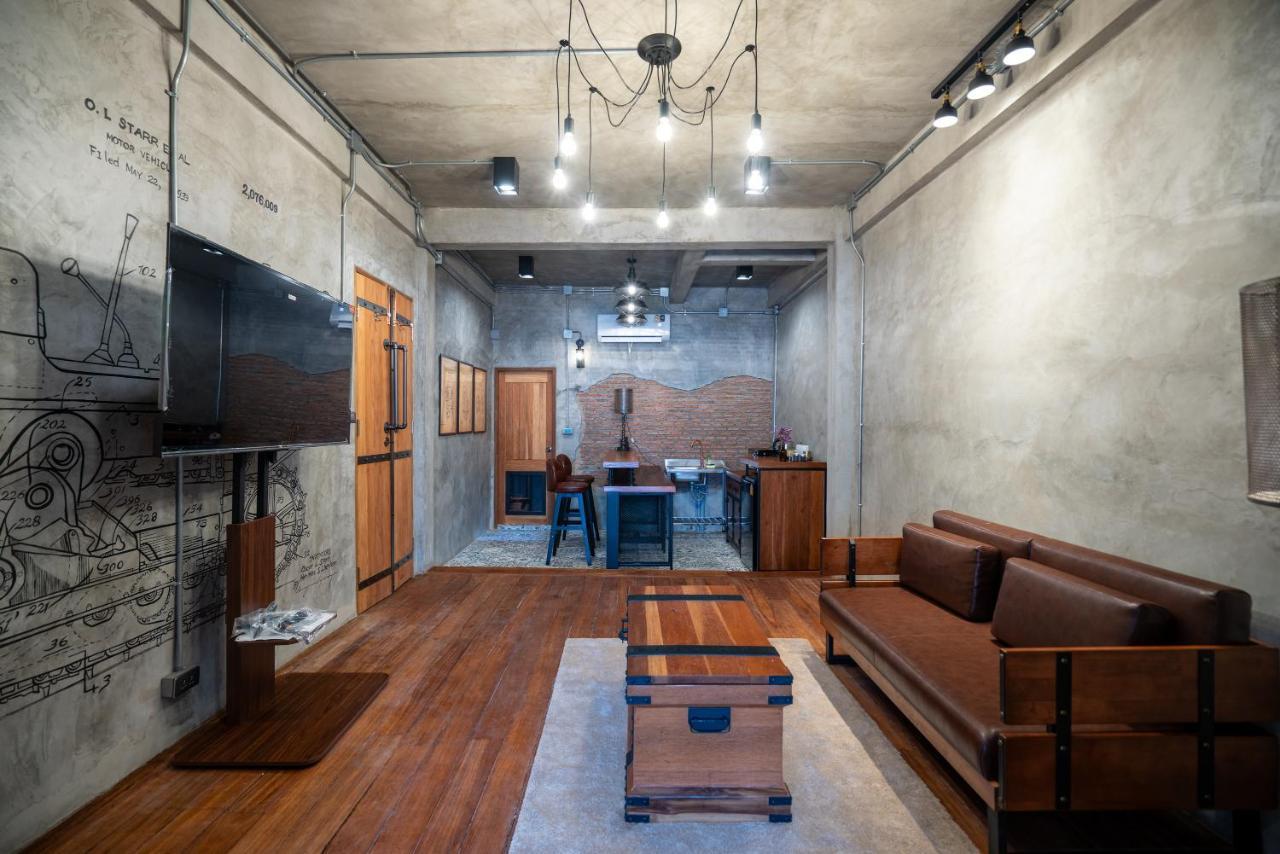 House Of Machine Boutique Hotel Bangkok Buitenkant foto